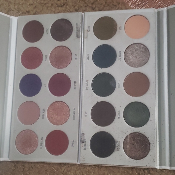 Morphe Jaclyn Hill (The Vault) 4 pack Pallets - Picture 4 of 4